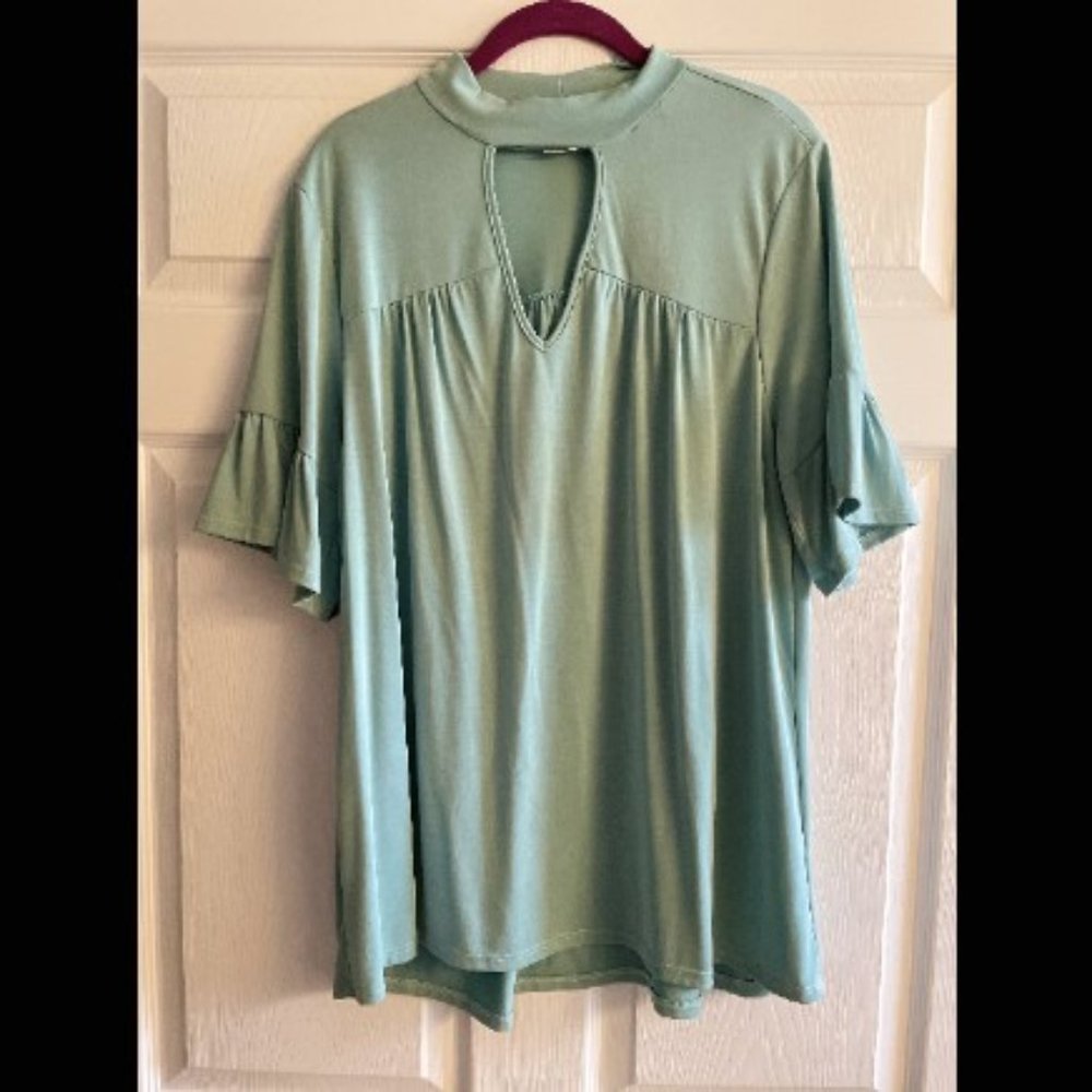 Mint Green Blouse Short Sleeves - Size 1X